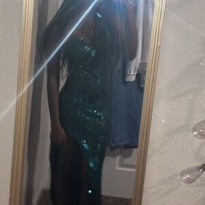 Green Prom dress